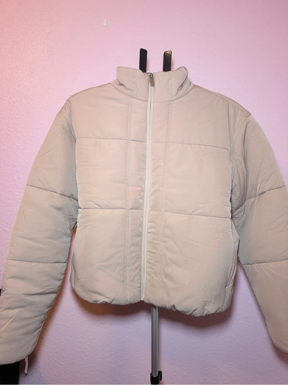 Travis Matthew Mont BlancWomen's Light Beige Puffer Jacket - Casual Quilted Coat